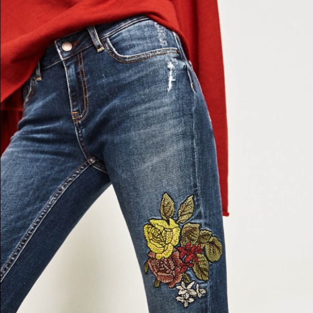 Zara Floral Embroidered Skinny Jeans